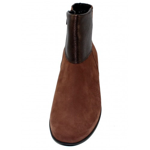 Nonie - Brown 6858N