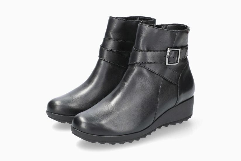 Avril - Black 7800