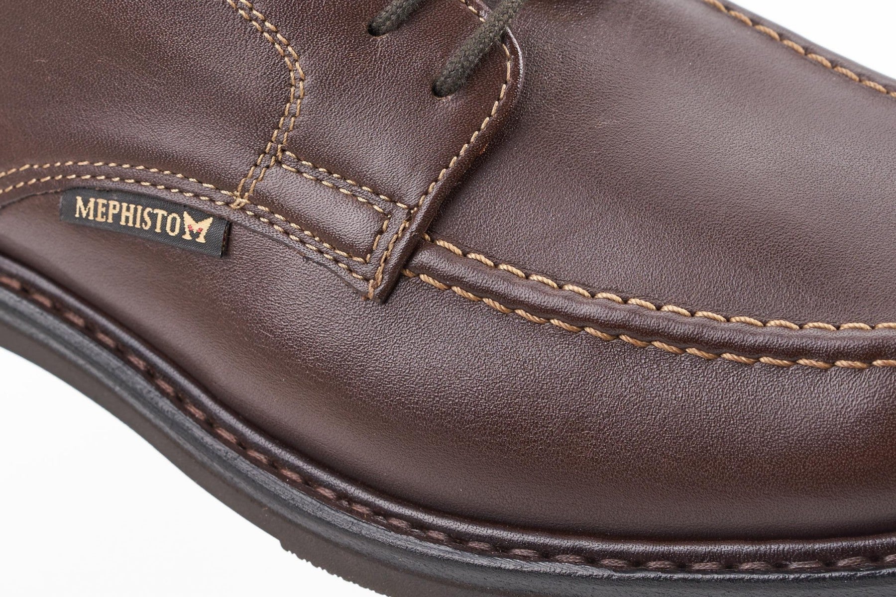 Mephisto Men's Phoebus Dark Brown Smooth 8851 split toe dress oxford close up view